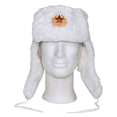 Fur cap Russian to feature WHITE