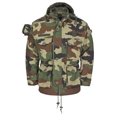LIGHT WEIGHT Jacket with hood CCE