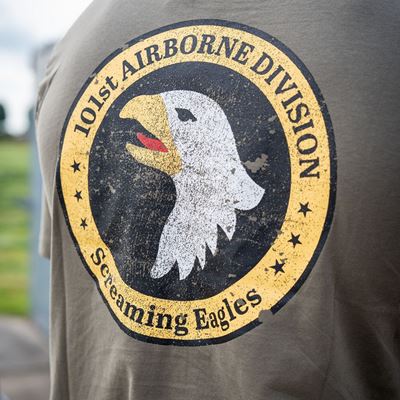 101st Airborne Roundel T-shirt – GREEN FOSTEX 133657 3