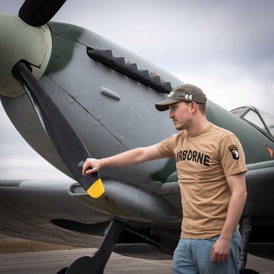 AIRBORNE T-shirt with 101st Division patch on the sleeve SAND FOSTEX 133670-P 7