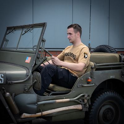 AIRBORNE T-shirt with 101st Division patch on the sleeve SAND FOSTEX 133670-P 5