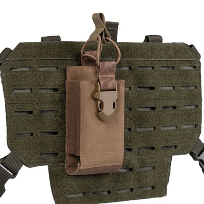 COYOTE RADIO POUCH WITH HOOK CLOSURE BACKSIDE