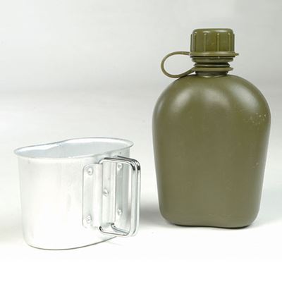 US Type Plastic Field Bottle with Cup and Cover BLACK