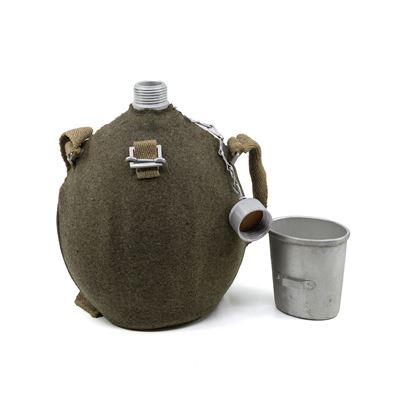 ITALIAN field bottle with drinking spout and felt, aluminium