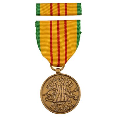 Honors U.S. 'VIETNAM'