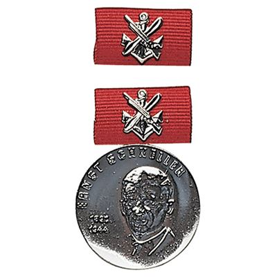 Medal of honor GST 'E.SCHNELLER' silver