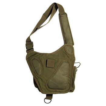 ADVANCED TACTICAL bag over his shoulder OLIVE