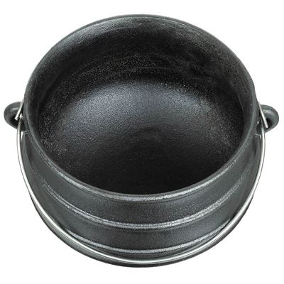 Cast iron field kettle with a lid 7 liters