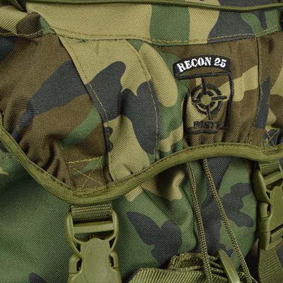 RECON 25L Backpack WOODLAND small