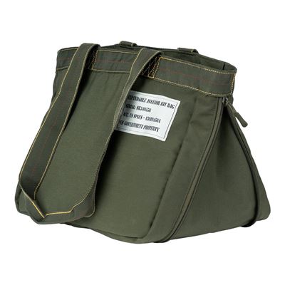 AVIATOR bag with expandable zipper