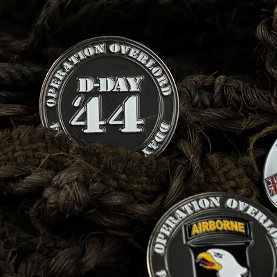 Badge D-DAY 44 OPERATION OVERLORD FOSTEX 445510-14000 3