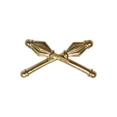 Distinguishing badge of crossed maces of the Czechoslovak People's Army, officer's gold