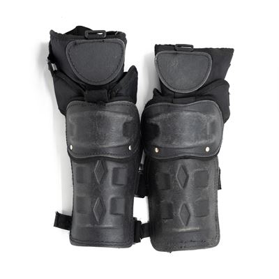 Forearm protectors type 6 BLACK used