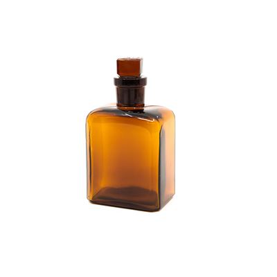 Glass bottle square with ground neck 150ml BROWN