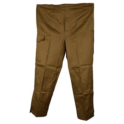 Pants work and cook BROWN like new