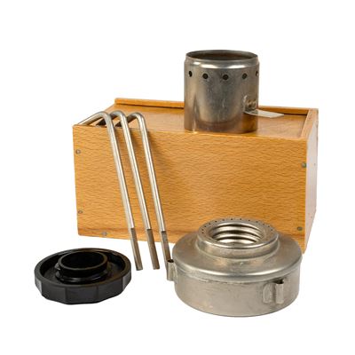 Small alcohol stove PREMA in a wooden box