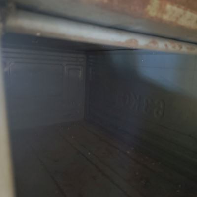 Bevelled metal storage box 63kg / 400×600×300mm used