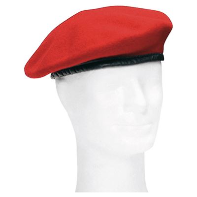 BW coral red beret used