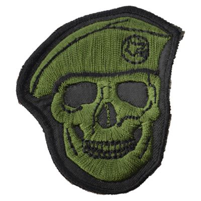 Patch skull in color OLIVE