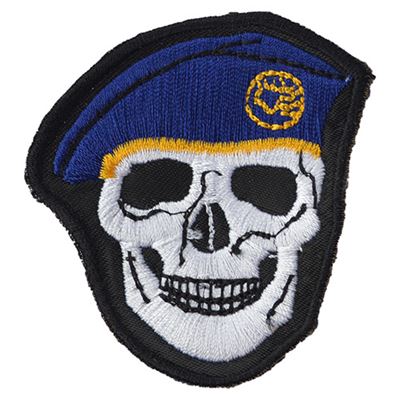 Patch skull beret in the color dark blue
