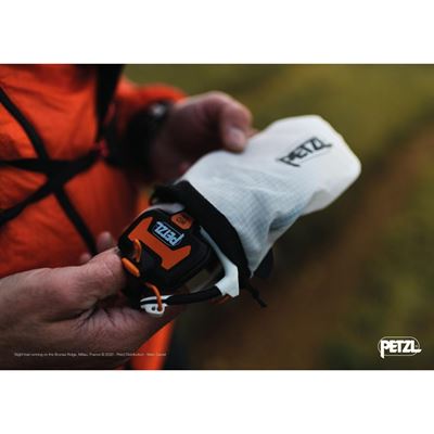 Flashlight Headlamp IKO CORE PETZL E104BA00 12