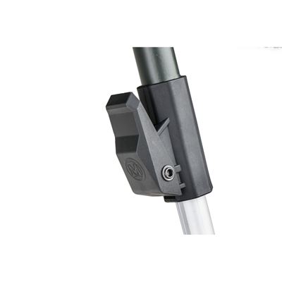 Reclining chair with telescopic legs CamoCODE Quattro