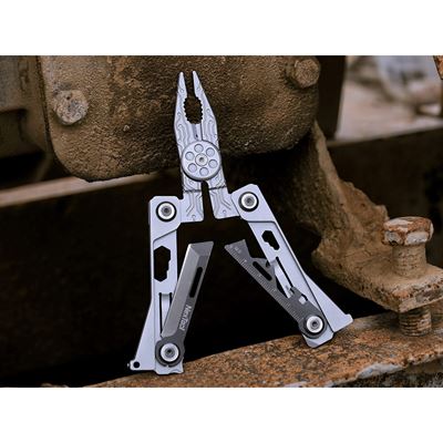 SILVER BLADE EDC Tool